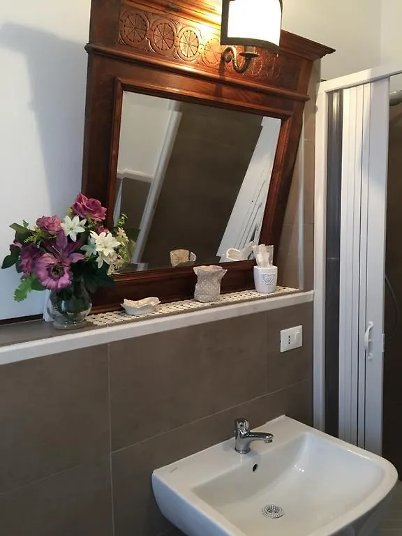 Alojamento de Acomodação e Pequeno-almoço B&B Casa Celsi La Spezia