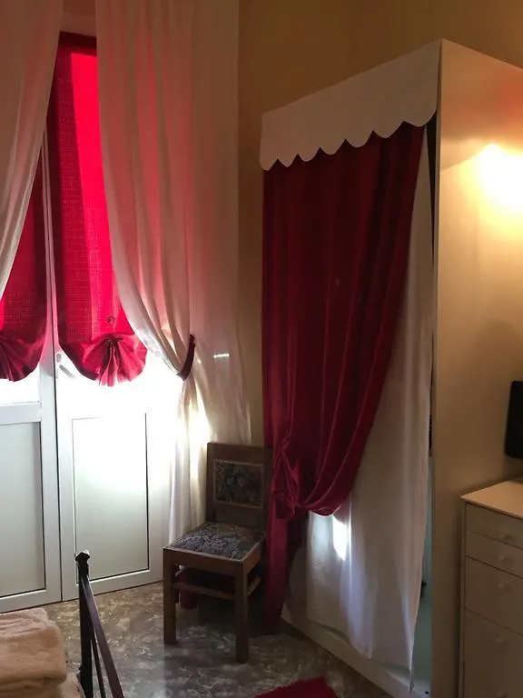 Alojamento de Acomodação e Pequeno-almoço B&B Casa Celsi La Spezia